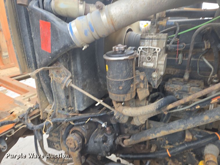 image for item ER5132 2002 International 2574 dump truck