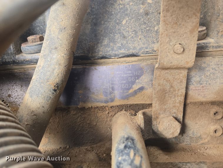 image for item ER5132 2002 International 2574 dump truck