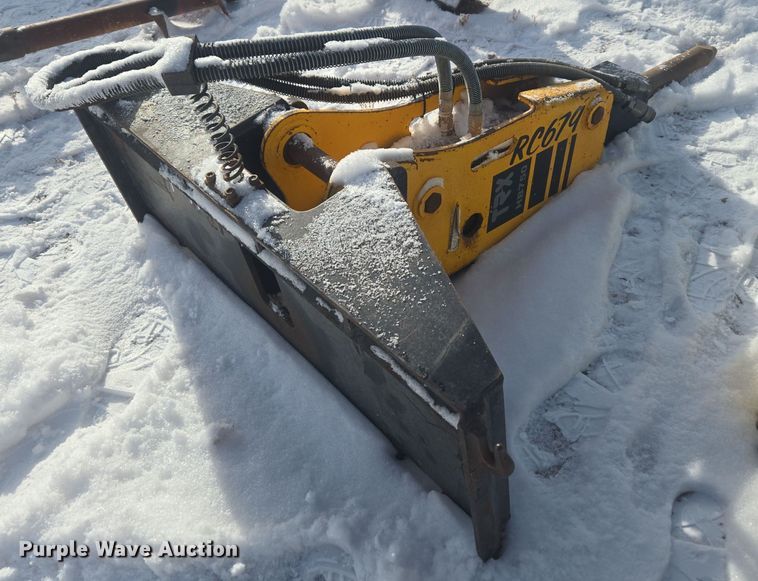 image for item ER5136 TRX HB750 skid steer breaker