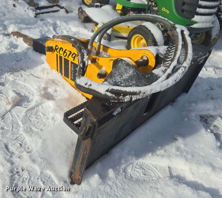 image for item ER5136 TRX HB750 skid steer breaker