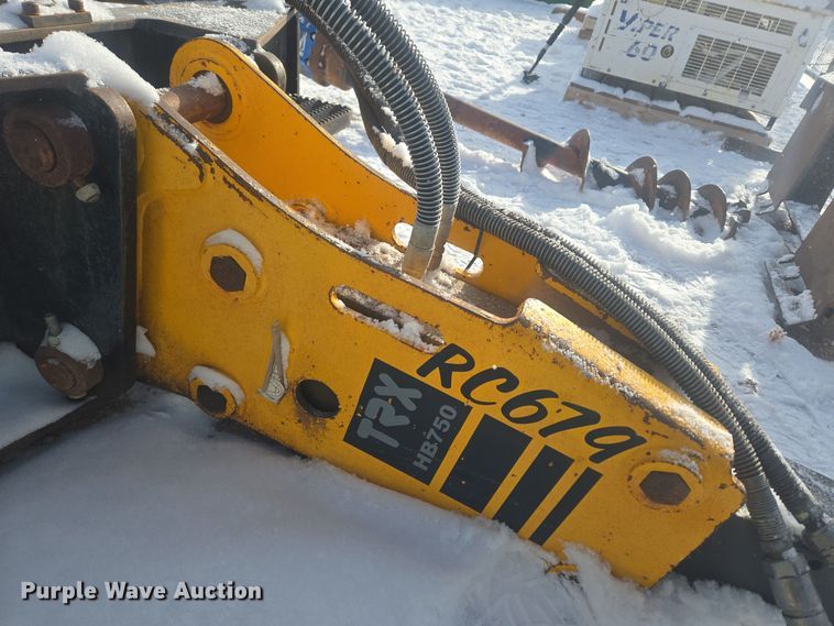 image for item ER5136 TRX HB750 skid steer breaker