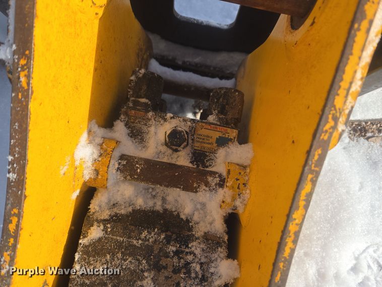 image for item ER5136 TRX HB750 skid steer breaker