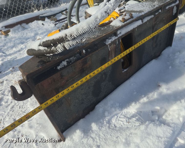 image for item ER5136 TRX HB750 skid steer breaker