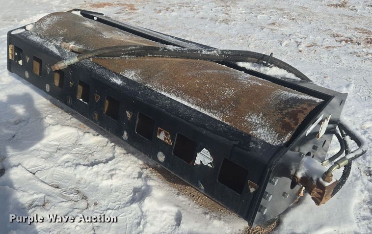 image for item ER5137 Mower King SSVR72 skid steer roller