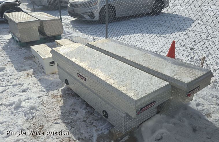 image for item ER5138 (7) toolboxes