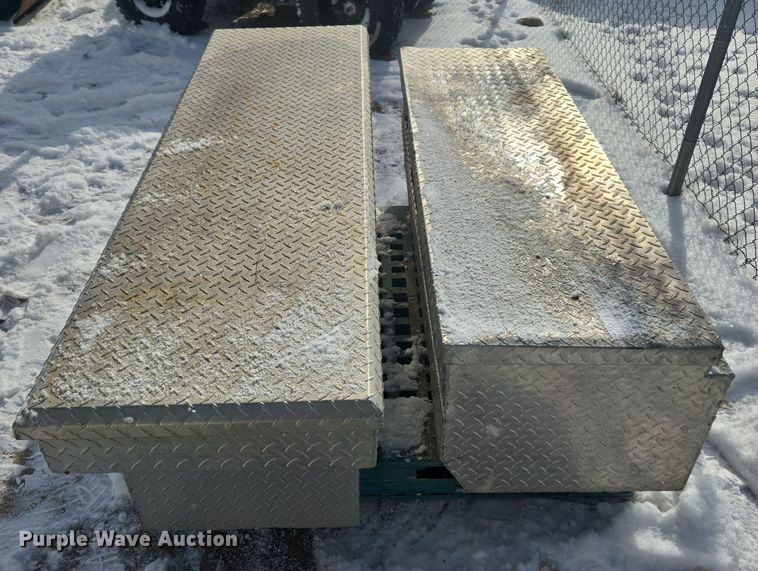 image for item ER5138 (7) toolboxes