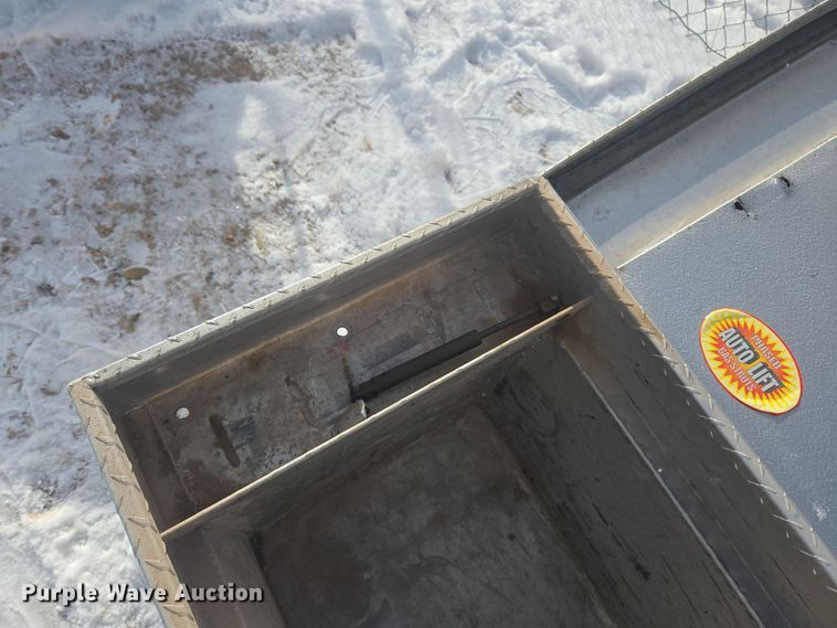 image for item ER5138 (7) toolboxes