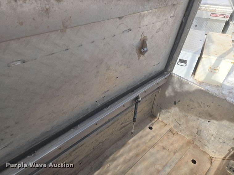 image for item ER5138 (7) toolboxes