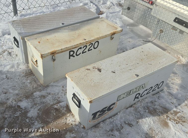 image for item ER5138 (7) toolboxes