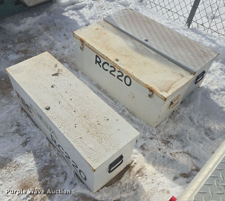 image for item ER5138 (7) toolboxes