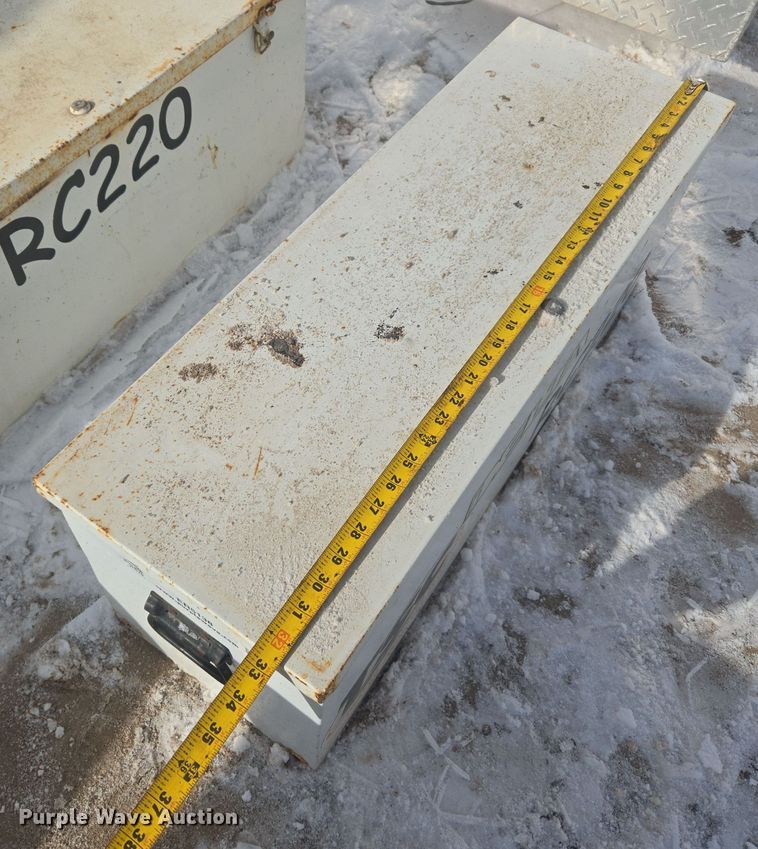 image for item ER5138 (7) toolboxes