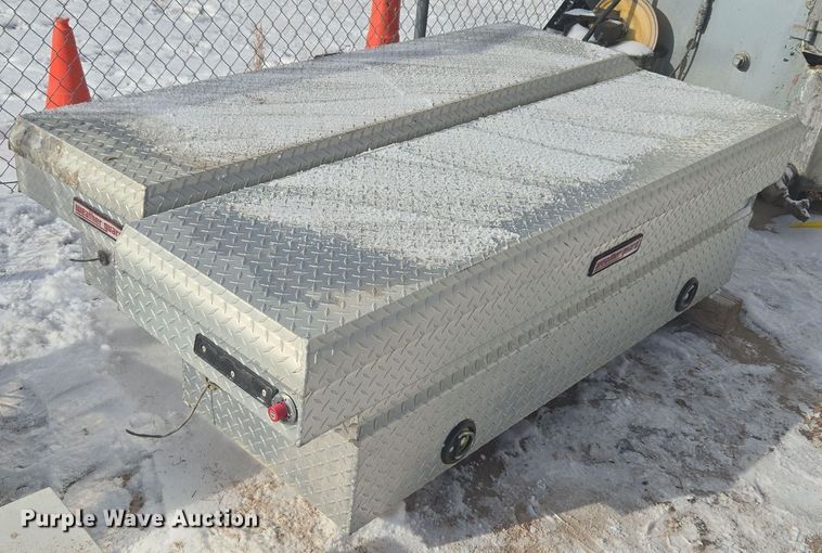 image for item ER5138 (7) toolboxes