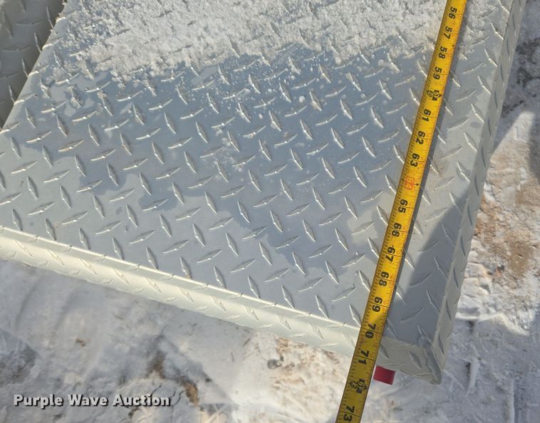 image for item ER5138 (7) toolboxes