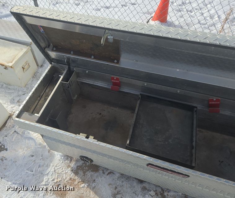 image for item ER5138 (7) toolboxes