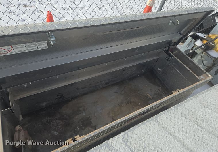 image for item ER5138 (7) toolboxes