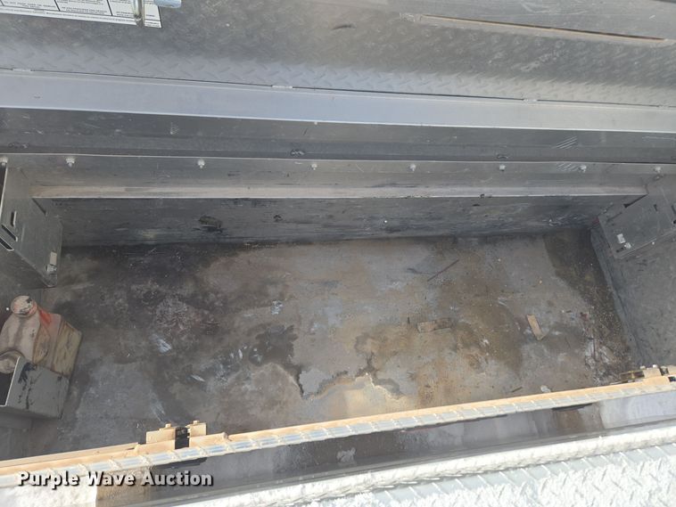 image for item ER5138 (7) toolboxes