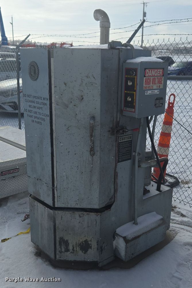 image for item ER5139 Better Engineering 200HD parts washer