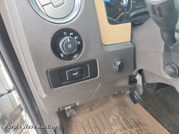 image for item ER5141 2012 Ford F150 XL SuperCrew pickup truck