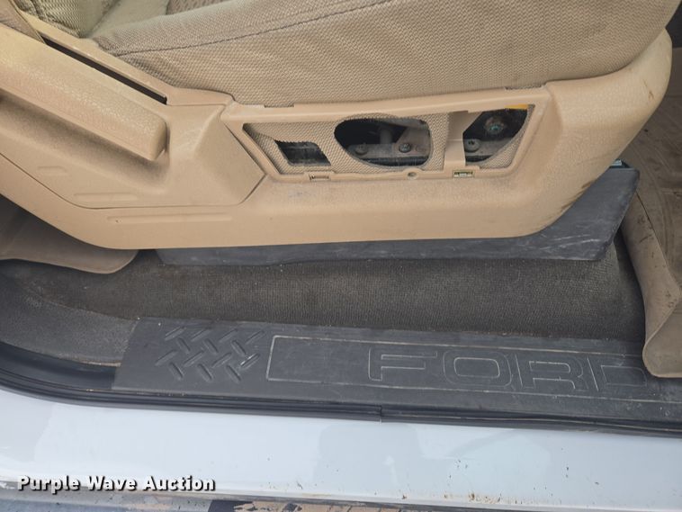 image for item ER5141 2012 Ford F150 XL SuperCrew pickup truck