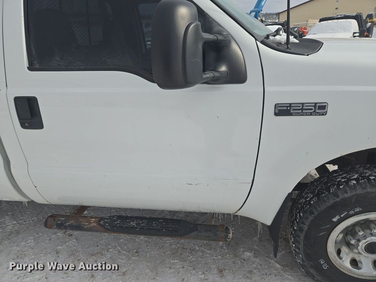 image for item ER5142 2001 Ford F250 Super Duty SuperCab pickup truck