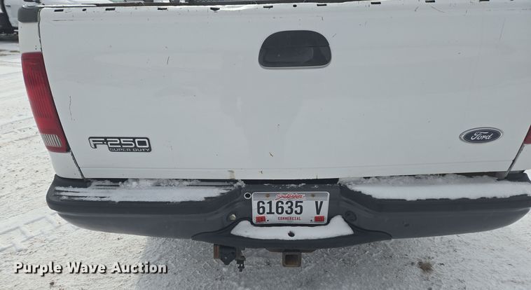 image for item ER5142 2001 Ford F250 Super Duty SuperCab pickup truck