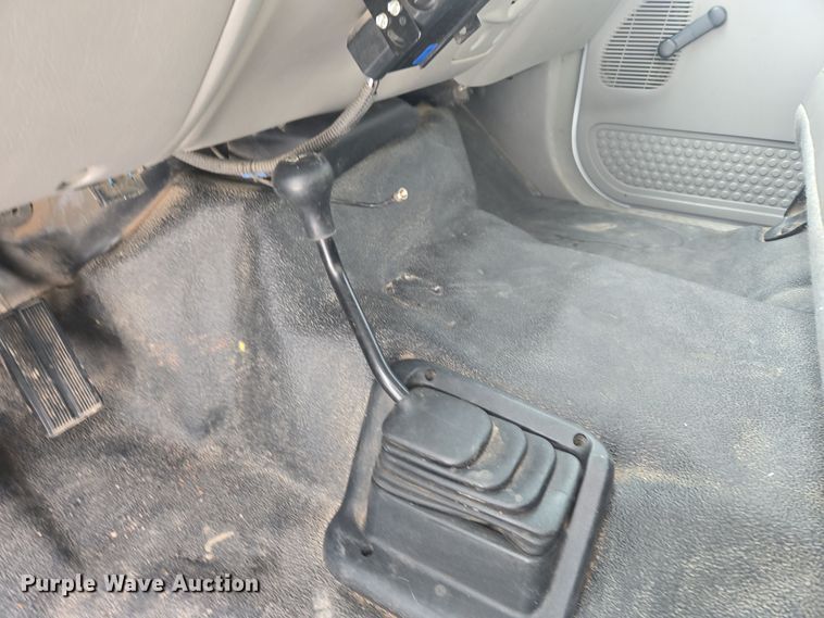 image for item ER5142 2001 Ford F250 Super Duty SuperCab pickup truck