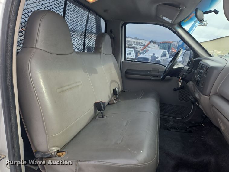 image for item ER5142 2001 Ford F250 Super Duty SuperCab pickup truck