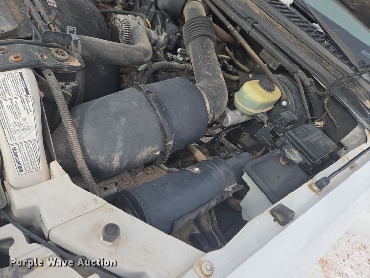 image for item ER5142 2001 Ford F250 Super Duty SuperCab pickup truck