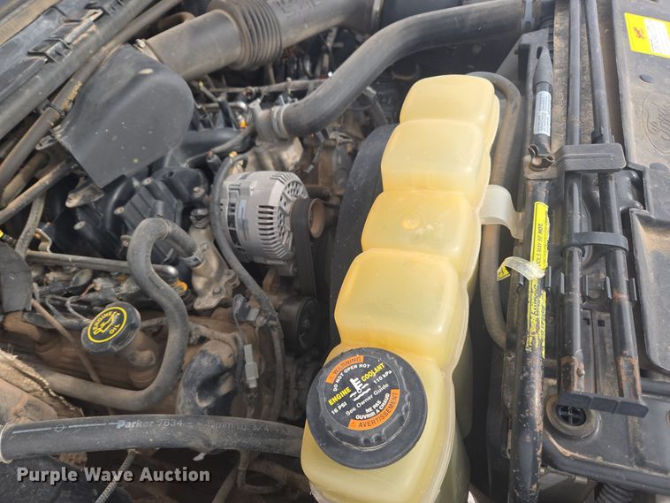 image for item ER5142 2001 Ford F250 Super Duty SuperCab pickup truck