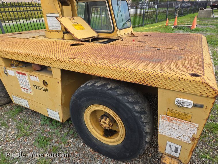 image for item ER5159 Grove AP-308 crane