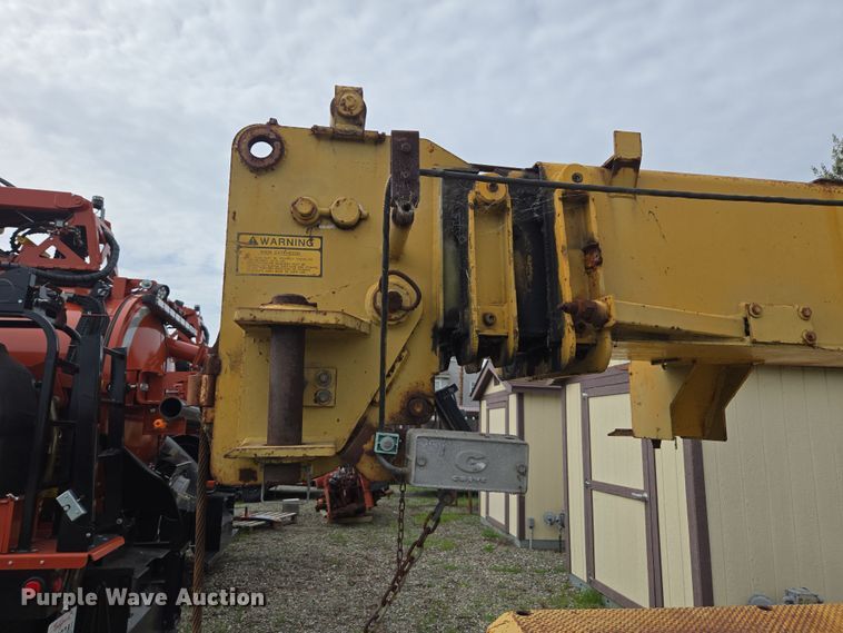 image for item ER5159 Grove AP-308 crane