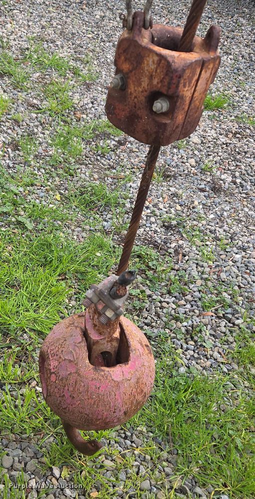 image for item ER5159 Grove AP-308 crane