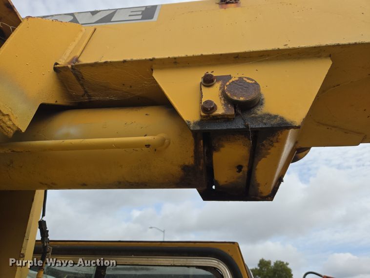 image for item ER5159 Grove AP-308 crane