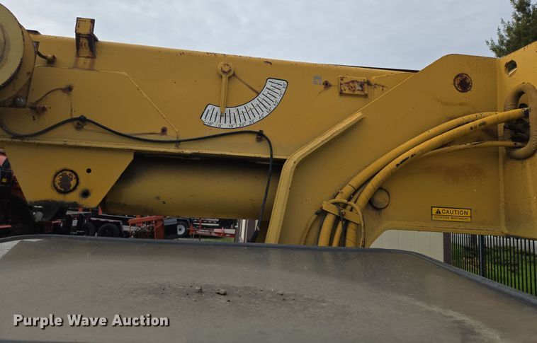 image for item ER5159 Grove AP-308 crane