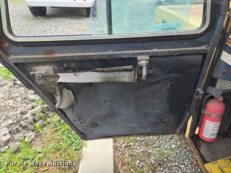 image for item ER5159 Grove AP-308 crane