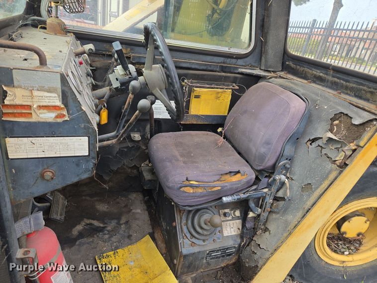 image for item ER5159 Grove AP-308 crane