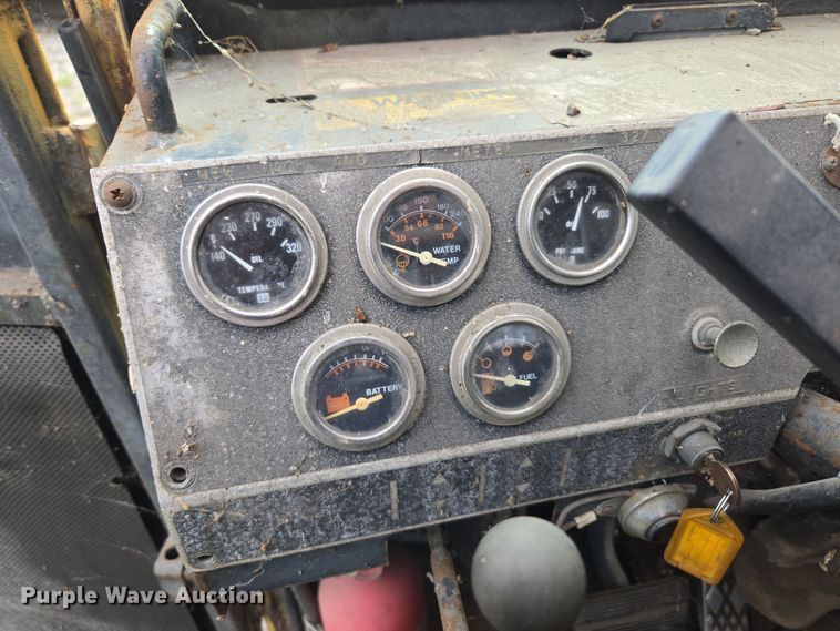 image for item ER5159 Grove AP-308 crane