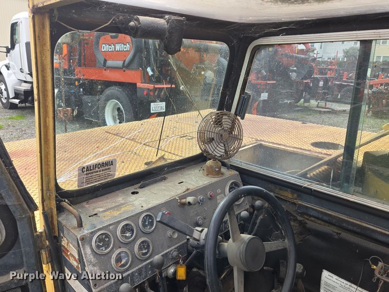 image for item ER5159 Grove AP-308 crane