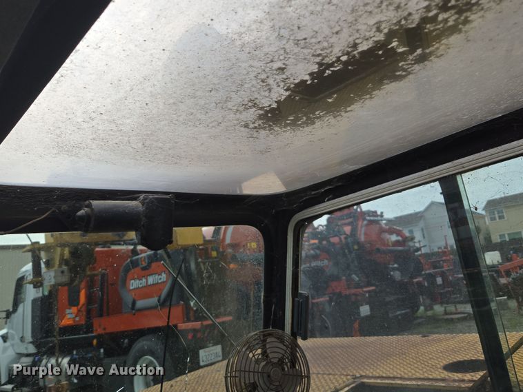 image for item ER5159 Grove AP-308 crane