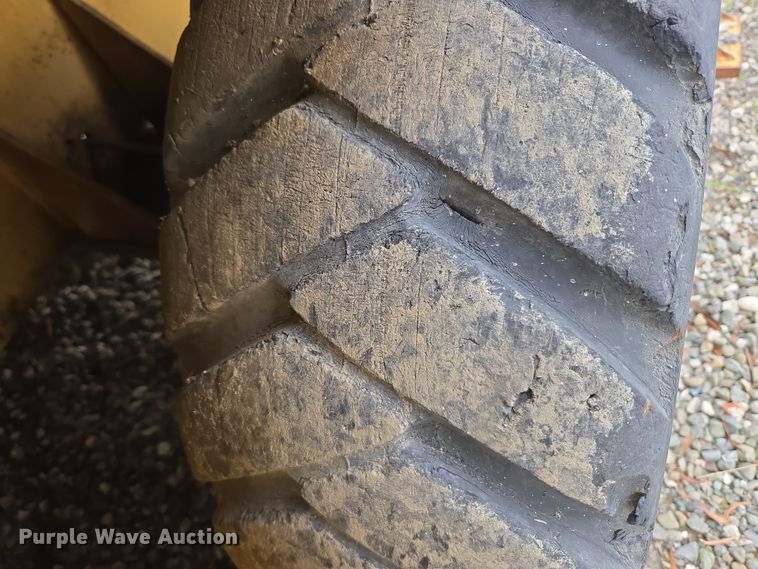 image for item ER5159 Grove AP-308 crane