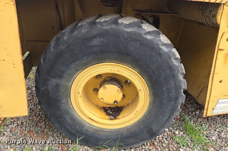 image for item ER5159 Grove AP-308 crane