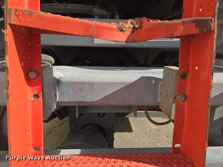 image for item ER5164 2006 Skyjack SJ7127 scissor lift