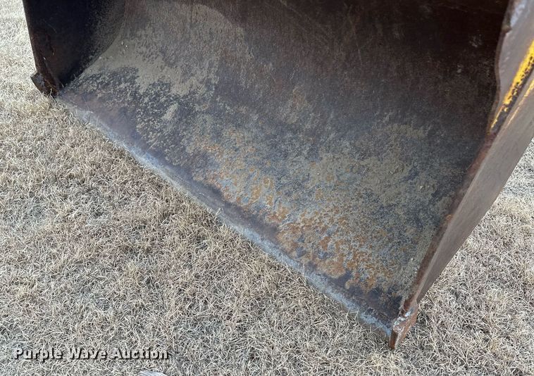 image for item ER8704 1970 Case 480CK backhoe