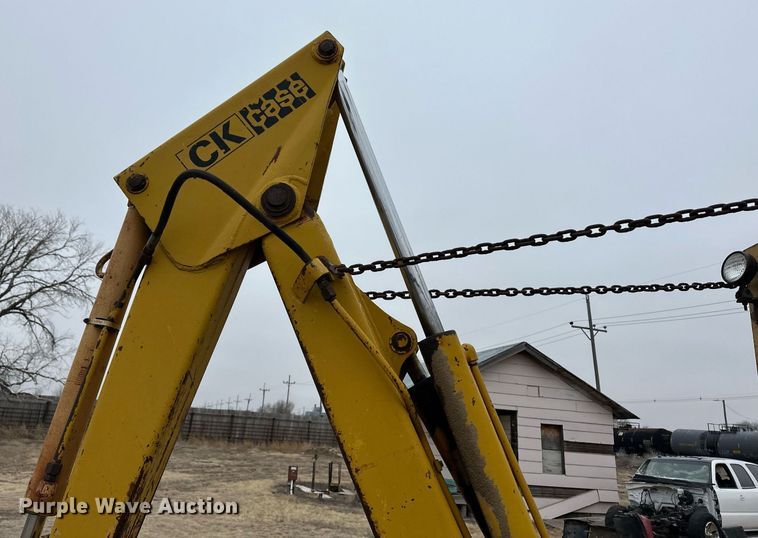 image for item ER8704 1970 Case 480CK backhoe