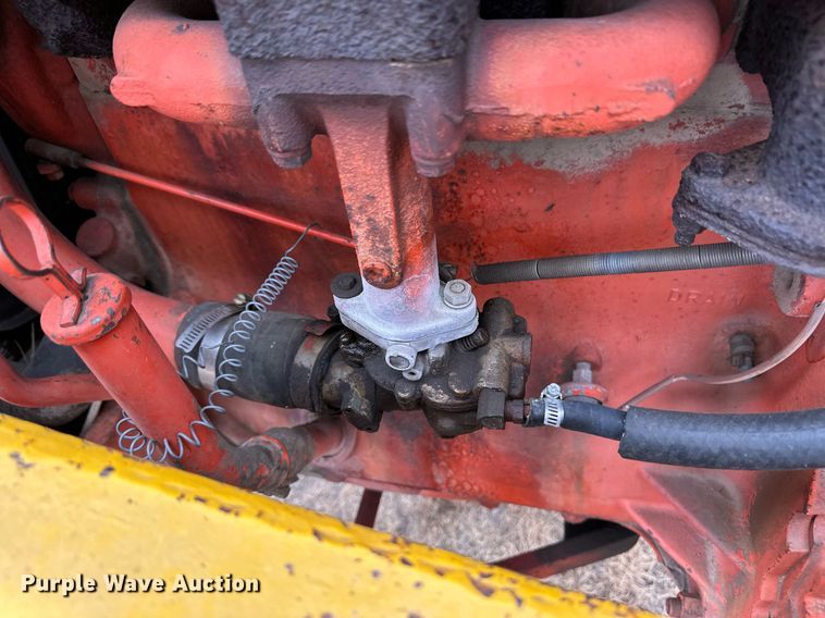 image for item ER8704 1970 Case 480CK backhoe