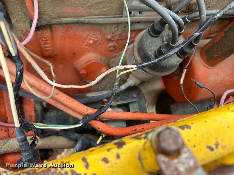 image for item ER8704 1970 Case 480CK backhoe