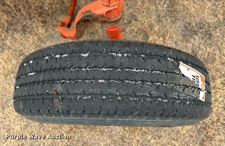 image for item ER8704 1970 Case 480CK backhoe