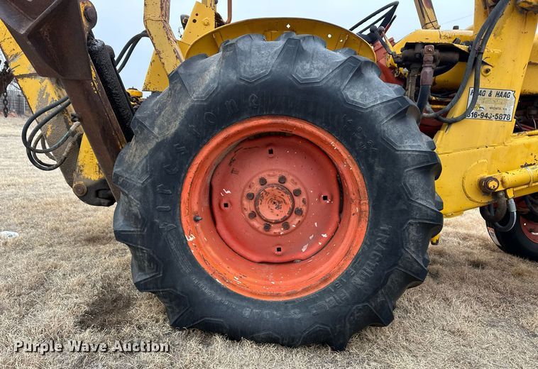 image for item ER8704 1970 Case 480CK backhoe
