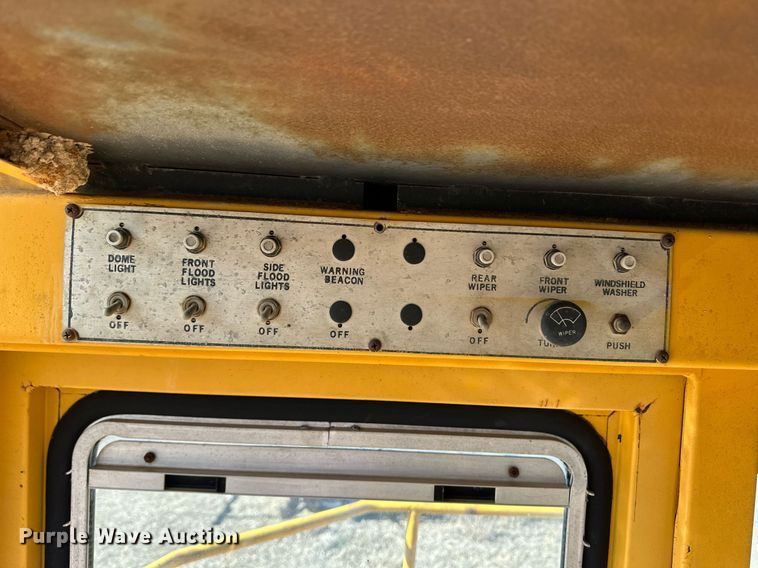 image for item ER8731 Clark 125B wheel loader