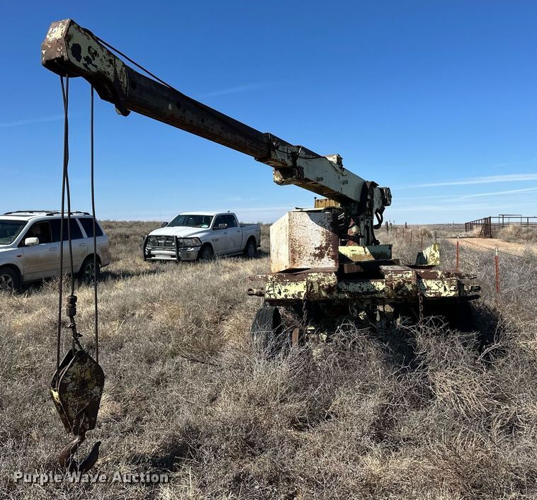 image for item ER8733 Shop built crane trailer